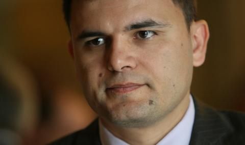Лъчезар Богданов: Най-тежките месеци за българската икономика отминаха 2 https://netnews.bg/wp-content/uploads/2021/01/d0bbd18ad187d0b5d0b7d0b0d180-d0b1d0bed0b3d0b4d0b0d0bdd0bed0b2-d0bdd0b0d0b9-d182d0b5d0b6d0bad0b8d182d0b5-d0bcd0b5d181d0b5d186d0b8-d0b7.jpg d0bbd18ad187d0b5d0b7d0b0d180 d0b1d0bed0b3d0b4d0b0d0bdd0bed0b2 d0bdd0b0d0b9 d182d0b5d0b6d0bad0b8d182d0b5 d0bcd0b5d181d0b5d186d0b8 d0b7 https://netnews.bg/wp-content/uploads/2021/01/d0bbd18ad187d0b5d0b7d0b0d180-d0b1d0bed0b3d0b4d0b0d0bdd0bed0b2-d0bdd0b0d0b9-d182d0b5d0b6d0bad0b8d182d0b5-d0bcd0b5d181d0b5d186d0b8-d0b7.jpg