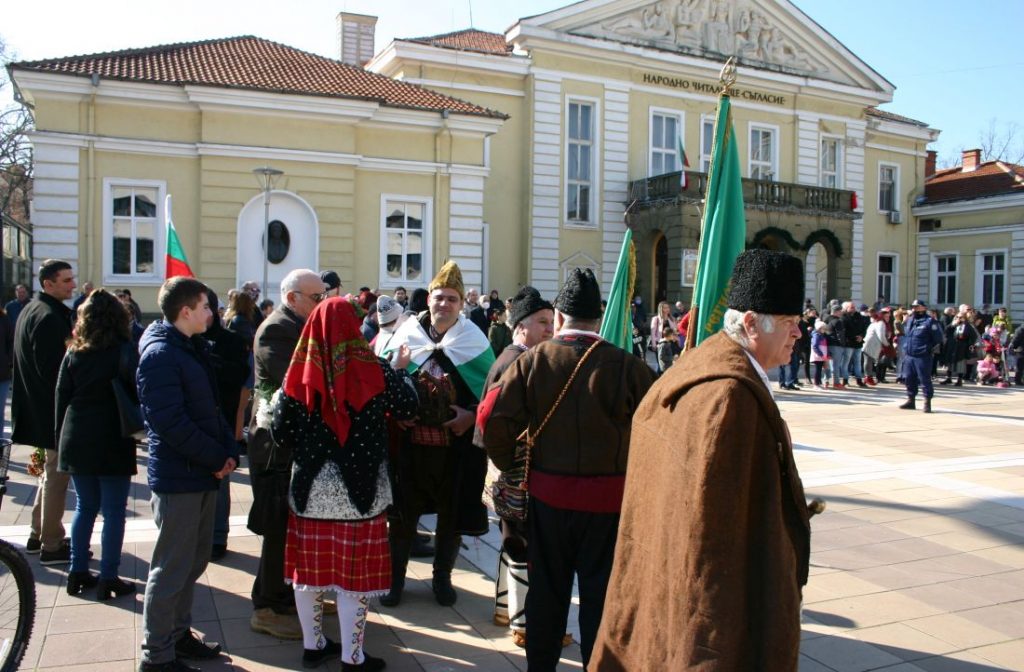 112 https://netnews.bg/wp-content/uploads/2021/03/115-дете.jpg