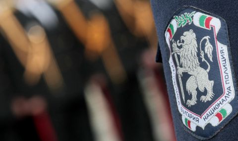 Мъж опита да удуши момиче пред столичен блок 2 https://netnews.bg/wp-content/uploads/2021/03/d0bcd18ad0b6-d0bed0bfd0b8d182d0b0-d0b4d0b0-d183d0b4d183d188d0b8-d0bcd0bed0bcd0b8d187d0b5-d0bfd180d0b5d0b4-d181d182d0bed0bbd0b8d187d0b5.jpg d0bcd18ad0b6 d0bed0bfd0b8d182d0b0 d0b4d0b0 d183d0b4d183d188d0b8 d0bcd0bed0bcd0b8d187d0b5 d0bfd180d0b5d0b4 d181d182d0bed0bbd0b8d187d0b5 https://netnews.bg/wp-content/uploads/2021/03/d0bcd18ad0b6-d0bed0bfd0b8d182d0b0-d0b4d0b0-d183d0b4d183d188d0b8-d0bcd0bed0bcd0b8d187d0b5-d0bfd180d0b5d0b4-d181d182d0bed0bbd0b8d187d0b5.jpg