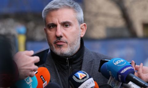 Павел Колев отново в изолация заради COVID-19 2 https://netnews.bg/wp-content/uploads/2021/03/d0bfd0b0d0b2d0b5d0bb-d0bad0bed0bbd0b5d0b2-d0bed182d0bdd0bed0b2d0be-d0b2-d0b8d0b7d0bed0bbd0b0d186d0b8d18f-d0b7d0b0d180d0b0d0b4d0b8-covid-19.jpg d0bfd0b0d0b2d0b5d0bb d0bad0bed0bbd0b5d0b2 d0bed182d0bdd0bed0b2d0be d0b2 d0b8d0b7d0bed0bbd0b0d186d0b8d18f d0b7d0b0d180d0b0d0b4d0b8 covid 19 https://netnews.bg/wp-content/uploads/2021/03/d0bfd0b0d0b2d0b5d0bb-d0bad0bed0bbd0b5d0b2-d0bed182d0bdd0bed0b2d0be-d0b2-d0b8d0b7d0bed0bbd0b0d186d0b8d18f-d0b7d0b0d180d0b0d0b4d0b8-covid-19.jpg
