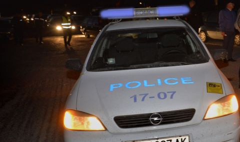 Патрулки гониха близо час напушена двойка в Пловдив 5 https://netnews.bg/wp-content/uploads/2021/03/d0bfd0b0d182d180d183d0bbd0bad0b8-d0b3d0bed0bdd0b8d185d0b0-d0b1d0bbd0b8d0b7d0be-d187d0b0d181-d0bdd0b0d0bfd183d188d0b5d0bdd0b0-d0b4d0b2.jpg d0bfd0b0d182d180d183d0bbd0bad0b8 d0b3d0bed0bdd0b8d185d0b0 d0b1d0bbd0b8d0b7d0be d187d0b0d181 d0bdd0b0d0bfd183d188d0b5d0bdd0b0 d0b4d0b2 https://netnews.bg/wp-content/uploads/2021/03/d0bfd0b0d182d180d183d0bbd0bad0b8-d0b3d0bed0bdd0b8d185d0b0-d0b1d0bbd0b8d0b7d0be-d187d0b0d181-d0bdd0b0d0bfd183d188d0b5d0bdd0b0-d0b4d0b2.jpg