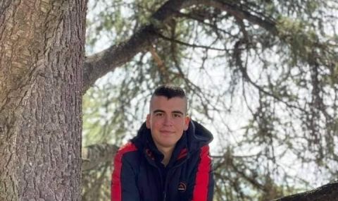 На студент в Пловдив му стана зле, заведоха го на лекар, но почина 2 https://netnews.bg/wp-content/uploads/2021/04/d0bdd0b0-d181d182d183d0b4d0b5d0bdd182-d0b2-d0bfd0bbd0bed0b2d0b4d0b8d0b2-d0bcd183-d181d182d0b0d0bdd0b0-d0b7d0bbd0b5-d0b7d0b0d0b2d0b5d0b4.jpg d0bdd0b0 d181d182d183d0b4d0b5d0bdd182 d0b2 d0bfd0bbd0bed0b2d0b4d0b8d0b2 d0bcd183 d181d182d0b0d0bdd0b0 d0b7d0bbd0b5 d0b7d0b0d0b2d0b5d0b4 https://netnews.bg/wp-content/uploads/2021/04/d0bdd0b0-d181d182d183d0b4d0b5d0bdd182-d0b2-d0bfd0bbd0bed0b2d0b4d0b8d0b2-d0bcd183-d181d182d0b0d0bdd0b0-d0b7d0bbd0b5-d0b7d0b0d0b2d0b5d0b4.jpg