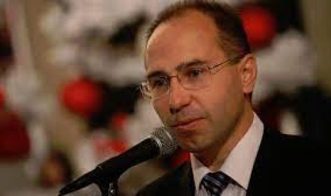Веселин Тодоров: Наши техници можеха да решат проблема с машините в изборния ден 5 https://netnews.bg/wp-content/uploads/2021/05/d0b2d0b5d181d0b5d0bbd0b8d0bd-d182d0bed0b4d0bed180d0bed0b2-d0bdd0b0d188d0b8-d182d0b5d185d0bdd0b8d186d0b8-d0bcd0bed0b6d0b5d185d0b0-d0b4.jpg d0b2d0b5d181d0b5d0bbd0b8d0bd d182d0bed0b4d0bed180d0bed0b2 d0bdd0b0d188d0b8 d182d0b5d185d0bdd0b8d186d0b8 d0bcd0bed0b6d0b5d185d0b0 d0b4 https://netnews.bg/wp-content/uploads/2021/05/d0b2d0b5d181d0b5d0bbd0b8d0bd-d182d0bed0b4d0bed180d0bed0b2-d0bdd0b0d188d0b8-d182d0b5d185d0bdd0b8d186d0b8-d0bcd0bed0b6d0b5d185d0b0-d0b4.jpg
