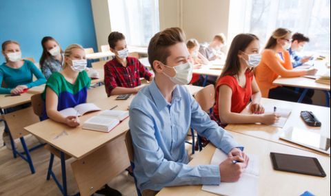 Карантинираните зрелостници - на матура без PCR тест 5 https://netnews.bg/wp-content/uploads/2021/05/d0bad0b0d180d0b0d0bdd182d0b8d0bdd0b8d180d0b0d0bdd0b8d182d0b5-d0b7d180d0b5d0bbd0bed181d182d0bdd0b8d186d0b8-d0bdd0b0-d0bcd0b0d182d183.jpg d0bad0b0d180d0b0d0bdd182d0b8d0bdd0b8d180d0b0d0bdd0b8d182d0b5 d0b7d180d0b5d0bbd0bed181d182d0bdd0b8d186d0b8 d0bdd0b0 d0bcd0b0d182d183 https://netnews.bg/wp-content/uploads/2021/05/d0bad0b0d180d0b0d0bdd182d0b8d0bdd0b8d180d0b0d0bdd0b8d182d0b5-d0b7d180d0b5d0bbd0bed181d182d0bdd0b8d186d0b8-d0bdd0b0-d0bcd0b0d182d183.jpg