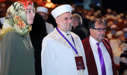Преизбраха досегашния главен мюфтия Мустафа Алиш Хаджи 2 https://netnews.bg/wp-content/uploads/2021/05/d0bfd180d0b5d0b8d0b7d0b1d180d0b0d185d0b0-d0b4d0bed181d0b5d0b3d0b0d188d0bdd0b8d18f-d0b3d0bbd0b0d0b2d0b5d0bd-d0bcd18ed184d182d0b8d18f.jpg d0bfd180d0b5d0b8d0b7d0b1d180d0b0d185d0b0 d0b4d0bed181d0b5d0b3d0b0d188d0bdd0b8d18f d0b3d0bbd0b0d0b2d0b5d0bd d0bcd18ed184d182d0b8d18f https://netnews.bg/wp-content/uploads/2021/05/d0bfd180d0b5d0b8d0b7d0b1d180d0b0d185d0b0-d0b4d0bed181d0b5d0b3d0b0d188d0bdd0b8d18f-d0b3d0bbd0b0d0b2d0b5d0bd-d0bcd18ed184d182d0b8d18f.jpg