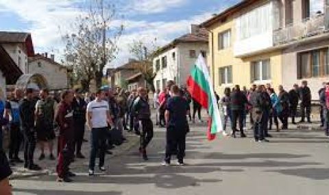 Прекратиха производството срещу петима от боя в Разлог 5 https://netnews.bg/wp-content/uploads/2021/05/d0bfd180d0b5d0bad180d0b0d182d0b8d185d0b0-d0bfd180d0bed0b8d0b7d0b2d0bed0b4d181d182d0b2d0bed182d0be-d181d180d0b5d189d183-d0bfd0b5d182.jpg d0bfd180d0b5d0bad180d0b0d182d0b8d185d0b0 d0bfd180d0bed0b8d0b7d0b2d0bed0b4d181d182d0b2d0bed182d0be d181d180d0b5d189d183 d0bfd0b5d182 https://netnews.bg/wp-content/uploads/2021/05/d0bfd180d0b5d0bad180d0b0d182d0b8d185d0b0-d0bfd180d0bed0b8d0b7d0b2d0bed0b4d181d182d0b2d0bed182d0be-d181d180d0b5d189d183-d0bfd0b5d182.jpg