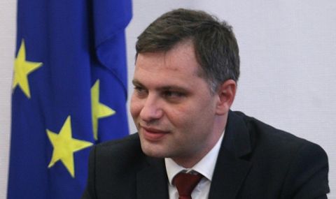 Сиди: Ако проблемът е в лидерството - той вече е отстранен 2 https://netnews.bg/wp-content/uploads/2021/05/d181d0b8d0b4d0b8-d0b0d0bad0be-d0bfd180d0bed0b1d0bbd0b5d0bcd18ad182-d0b5-d0b2-d0bbd0b8d0b4d0b5d180d181d182d0b2d0bed182d0be-d182d0be.jpg d181d0b8d0b4d0b8 d0b0d0bad0be d0bfd180d0bed0b1d0bbd0b5d0bcd18ad182 d0b5 d0b2 d0bbd0b8d0b4d0b5d180d181d182d0b2d0bed182d0be d182d0be https://netnews.bg/wp-content/uploads/2021/05/d181d0b8d0b4d0b8-d0b0d0bad0be-d0bfd180d0bed0b1d0bbd0b5d0bcd18ad182-d0b5-d0b2-d0bbd0b8d0b4d0b5d180d181d182d0b2d0bed182d0be-d182d0be.jpg
