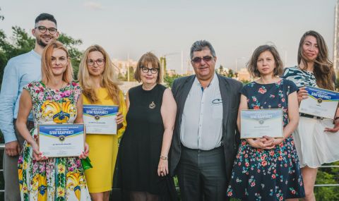 На 10 000 българи се консултираха на горещия COVID телефон 6 https://netnews.bg/wp-content/uploads/2021/07/d0bdd0b0-10-000-d0b1d18ad0bbd0b3d0b0d180d0b8-d181d0b5-d0bad0bed0bdd181d183d0bbd182d0b8d180d0b0d185d0b0-d0bdd0b0-d0b3d0bed180d0b5d189d0b8.jpg d0bdd0b0 10 000 d0b1d18ad0bbd0b3d0b0d180d0b8 d181d0b5 d0bad0bed0bdd181d183d0bbd182d0b8d180d0b0d185d0b0 d0bdd0b0 d0b3d0bed180d0b5d189d0b8 https://netnews.bg/wp-content/uploads/2021/07/d0bdd0b0-10-000-d0b1d18ad0bbd0b3d0b0d180d0b8-d181d0b5-d0bad0bed0bdd181d183d0bbd182d0b8d180d0b0d185d0b0-d0bdd0b0-d0b3d0bed180d0b5d189d0b8.jpg