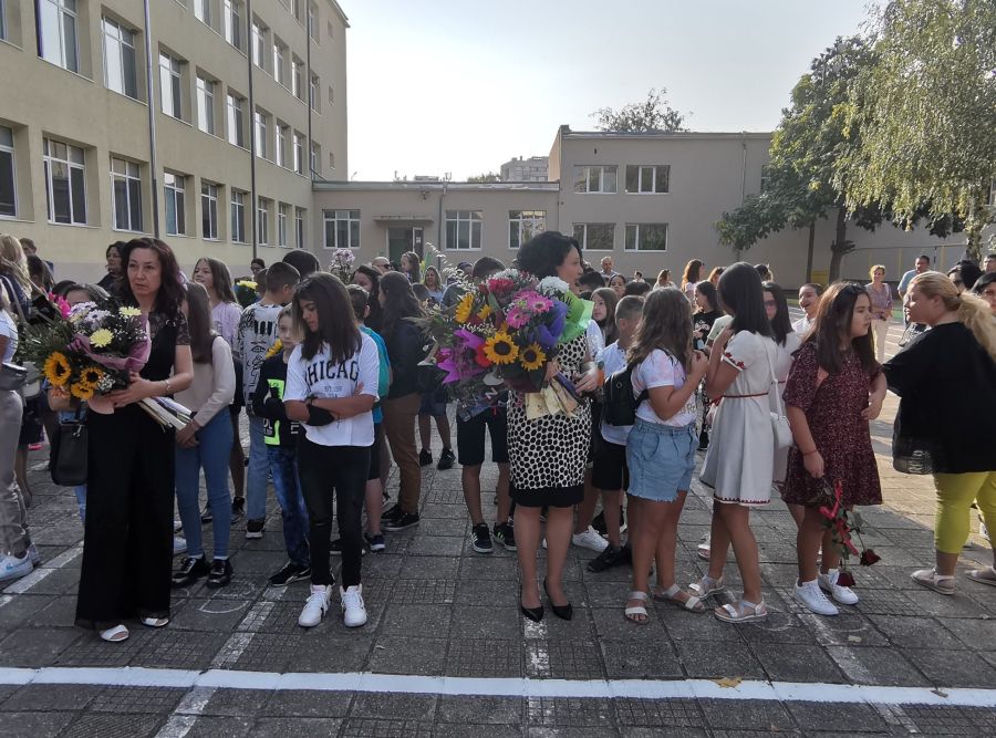 С нови дигитални технологии стартира учебна година в ОУ „П. Р. Славейков” в Ямбол 6 https://netnews.bg/wp-content/uploads/2021/09/27.jpg 26 https://netnews.bg/wp-content/uploads/2021/09/27.jpg