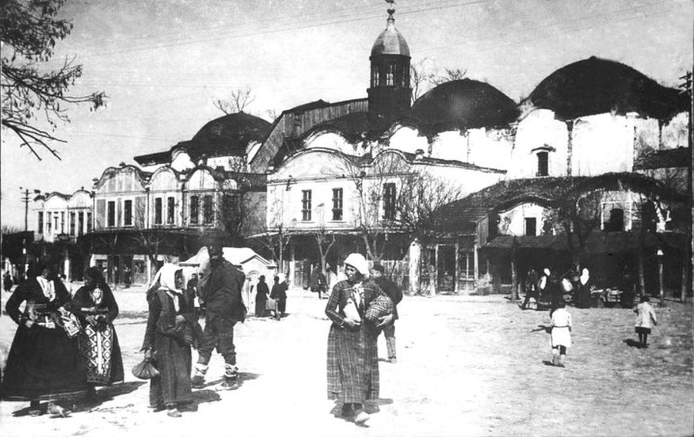 Безистен Ямбол пожарна кула 4.jpg пазаен ден https://netnews.bg/wp-content/uploads/2021/11/Безистен-колаж.jpg