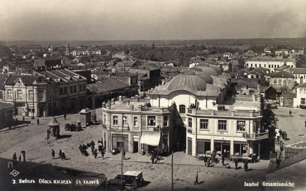 Безистен Ямбол хали 1 https://netnews.bg/wp-content/uploads/2021/11/Безистен-колаж.jpg