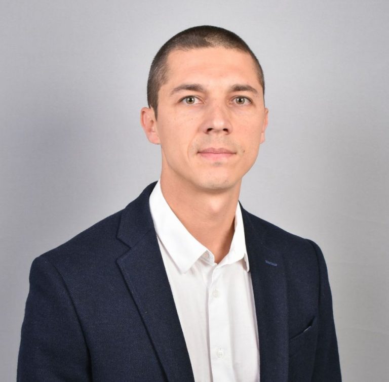 Ямбол вкарва депутат от „Възраждане“ 3 https://netnews.bg/wp-content/uploads/2021/11/нови-депутати-ямбол.jpg мирослав иванов ПП 1 https://netnews.bg/wp-content/uploads/2021/11/нови-депутати-ямбол.jpg