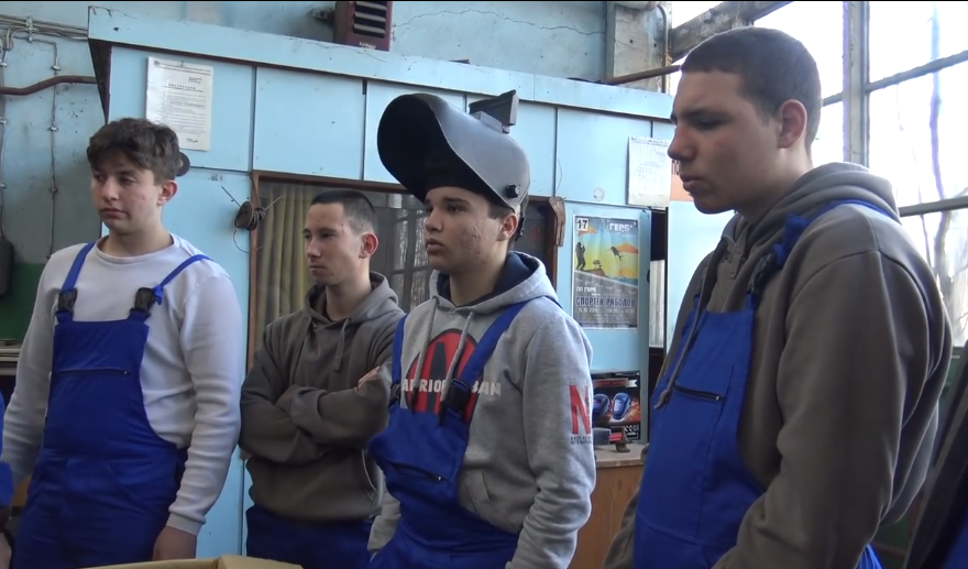Млад заварчик3 https://netnews.bg/wp-content/uploads/2022/02/Млад-заварчик-1.png