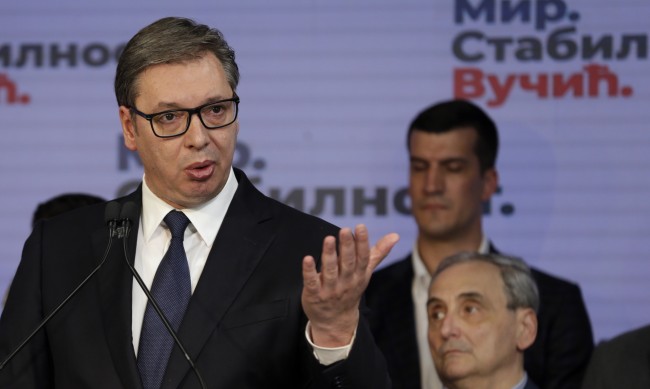 Александър Вучич обяви победа в Сърбия 5 https://netnews.bg/wp-content/uploads/2022/04/d0b0d0bbd0b5d0bad181d0b0d0bdd0b4d18ad180-d0b2d183d187d0b8d187-d0bed0b1d18fd0b2d0b8-d0bfd0bed0b1d0b5d0b4d0b0-d0b2-d181d18ad180d0b1d0b8.jpg d0b0d0bbd0b5d0bad181d0b0d0bdd0b4d18ad180 d0b2d183d187d0b8d187 d0bed0b1d18fd0b2d0b8 d0bfd0bed0b1d0b5d0b4d0b0 d0b2 d181d18ad180d0b1d0b8 https://netnews.bg/wp-content/uploads/2022/04/d0b0d0bbd0b5d0bad181d0b0d0bdd0b4d18ad180-d0b2d183d187d0b8d187-d0bed0b1d18fd0b2d0b8-d0bfd0bed0b1d0b5d0b4d0b0-d0b2-d181d18ad180d0b1d0b8.jpg