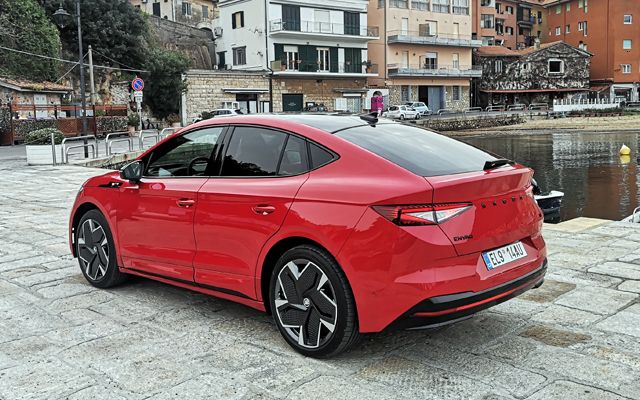 Тествахме най-мощната, най-скъпата и най-тежката Skoda