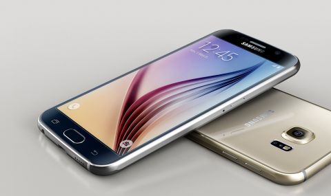 Samsung обновява телефони от 2015 година