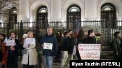 "Правен абсурд". Протест осъди решението на ВКС против юридическата смяна на пола 1 https://netnews.bg/wp-content/uploads/2023/02/d0bfd180d0b0d0b2d0b5d0bd-d0b0d0b1d181d183d180d0b4-d0bfd180d0bed182d0b5d181d182-d0bed181d18ad0b4d0b8-d180d0b5d188d0b5d0bdd0b8d0b5d182-4.jpg d0bfd180d0b0d0b2d0b5d0bd d0b0d0b1d181d183d180d0b4 d0bfd180d0bed182d0b5d181d182 d0bed181d18ad0b4d0b8 d180d0b5d188d0b5d0bdd0b8d0b5d182 4 https://netnews.bg/wp-content/uploads/2023/02/d0bfd180d0b0d0b2d0b5d0bd-d0b0d0b1d181d183d180d0b4-d0bfd180d0bed182d0b5d181d182-d0bed181d18ad0b4d0b8-d180d0b5d188d0b5d0bdd0b8d0b5d182-4.jpg