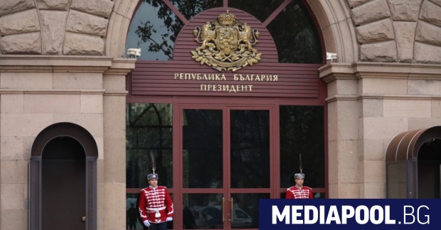 "Радев пак се прояви като защитник на Кремъл". Граждани на протест срещу президента 5 https://netnews.bg/wp-content/uploads/2023/02/d180d0b0d0b4d0b5d0b2-d0bfd0b0d0ba-d181d0b5-d0bfd180d0bed18fd0b2d0b8-d0bad0b0d182d0be-d0b7d0b0d189d0b8d182d0bdd0b8d0ba-d0bdd0b0-d0bad180.jpg d180d0b0d0b4d0b5d0b2 d0bfd0b0d0ba d181d0b5 d0bfd180d0bed18fd0b2d0b8 d0bad0b0d182d0be d0b7d0b0d189d0b8d182d0bdd0b8d0ba d0bdd0b0 d0bad180 https://netnews.bg/wp-content/uploads/2023/02/d180d0b0d0b4d0b5d0b2-d0bfd0b0d0ba-d181d0b5-d0bfd180d0bed18fd0b2d0b8-d0bad0b0d182d0be-d0b7d0b0d189d0b8d182d0bdd0b8d0ba-d0bdd0b0-d0bad180.jpg