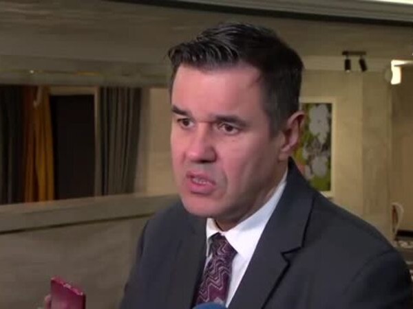 Стоянов: В сайта за цените няма да се включват цени на промоции 4 https://netnews.bg/wp-content/uploads/2023/03/d181d182d0bed18fd0bdd0bed0b2-d0b2-d181d0b0d0b9d182d0b0-d0b7d0b0-d186d0b5d0bdd0b8d182d0b5-d0bdd18fd0bcd0b0-d0b4d0b0-d181d0b5-d0b2d0ba.jpg d181d182d0bed18fd0bdd0bed0b2 d0b2 d181d0b0d0b9d182d0b0 d0b7d0b0 d186d0b5d0bdd0b8d182d0b5 d0bdd18fd0bcd0b0 d0b4d0b0 d181d0b5 d0b2d0ba https://netnews.bg/wp-content/uploads/2023/03/d181d182d0bed18fd0bdd0bed0b2-d0b2-d181d0b0d0b9d182d0b0-d0b7d0b0-d186d0b5d0bdd0b8d182d0b5-d0bdd18fd0bcd0b0-d0b4d0b0-d181d0b5-d0b2d0ba.jpg