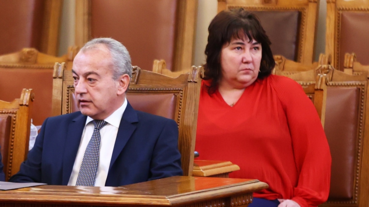 Три минути: Лъжата за фалита отшумя. Тръмп се завърна. Защо София не дава и "старо желязо" на Украйна 1 https://netnews.bg/wp-content/uploads/2023/03/d182d180d0b8-d0bcd0b8d0bdd183d182d0b8-d0bbd18ad0b6d0b0d182d0b0-d0b7d0b0-d184d0b0d0bbd0b8d182d0b0-d0bed182d188d183d0bcd18f-d182d180d18a-2.jpg d182d180d0b8 d0bcd0b8d0bdd183d182d0b8 d0bbd18ad0b6d0b0d182d0b0 d0b7d0b0 d184d0b0d0bbd0b8d182d0b0 d0bed182d188d183d0bcd18f d182d180d18a 2 https://netnews.bg/wp-content/uploads/2023/03/d182d180d0b8-d0bcd0b8d0bdd183d182d0b8-d0bbd18ad0b6d0b0d182d0b0-d0b7d0b0-d184d0b0d0bbd0b8d182d0b0-d0bed182d188d183d0bcd18f-d182d180d18a-2.jpg