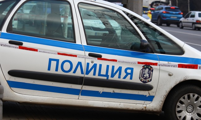 Мъж пострада при меле с вили и брадви в Сунгурларе 5 https://netnews.bg/wp-content/uploads/2023/04/d0bcd18ad0b6-d0bfd0bed181d182d180d0b0d0b4d0b0-d0bfd180d0b8-d0bcd0b5d0bbd0b5-d181-d0b2d0b8d0bbd0b8-d0b8-d0b1d180d0b0d0b4d0b2d0b8-d0b2.jpg d0bcd18ad0b6 d0bfd0bed181d182d180d0b0d0b4d0b0 d0bfd180d0b8 d0bcd0b5d0bbd0b5 d181 d0b2d0b8d0bbd0b8 d0b8 d0b1d180d0b0d0b4d0b2d0b8 d0b2 https://netnews.bg/wp-content/uploads/2023/04/d0bcd18ad0b6-d0bfd0bed181d182d180d0b0d0b4d0b0-d0bfd180d0b8-d0bcd0b5d0bbd0b5-d181-d0b2d0b8d0bbd0b8-d0b8-d0b1d180d0b0d0b4d0b2d0b8-d0b2.jpg