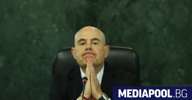 Гешев атакува пред КС механизма за разследване на главния прокурор 7 https://netnews.bg/wp-content/uploads/2023/06/d0b3d0b5d188d0b5d0b2-d0b0d182d0b0d0bad183d0b2d0b0-d0bfd180d0b5d0b4-d0bad181-d0bcd0b5d185d0b0d0bdd0b8d0b7d0bcd0b0-d0b7d0b0-d180d0b0d0b7.jpg d0b3d0b5d188d0b5d0b2 d0b0d182d0b0d0bad183d0b2d0b0 d0bfd180d0b5d0b4 d0bad181 d0bcd0b5d185d0b0d0bdd0b8d0b7d0bcd0b0 d0b7d0b0 d180d0b0d0b7 https://netnews.bg/wp-content/uploads/2023/06/d0b3d0b5d188d0b5d0b2-d0b0d182d0b0d0bad183d0b2d0b0-d0bfd180d0b5d0b4-d0bad181-d0bcd0b5d185d0b0d0bdd0b8d0b7d0bcd0b0-d0b7d0b0-d180d0b0d0b7.jpg