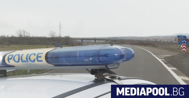 Петима загинаха след сблъсък на микробус с камион край Видин (Обновена) 2 https://netnews.bg/wp-content/uploads/2023/07/d0bfd0b5d182d0b8d0bcd0b0-d0b7d0b0d0b3d0b8d0bdd0b0d185d0b0-d181d0bbd0b5d0b4-d181d0b1d0bbd18ad181d18ad0ba-d0bdd0b0-d0bcd0b8d0bad180d0be-2.jpg d0bfd0b5d182d0b8d0bcd0b0 d0b7d0b0d0b3d0b8d0bdd0b0d185d0b0 d181d0bbd0b5d0b4 d181d0b1d0bbd18ad181d18ad0ba d0bdd0b0 d0bcd0b8d0bad180d0be https://netnews.bg/wp-content/uploads/2023/07/d0bfd0b5d182d0b8d0bcd0b0-d0b7d0b0d0b3d0b8d0bdd0b0d185d0b0-d181d0bbd0b5d0b4-d181d0b1d0bbd18ad181d18ad0ba-d0bdd0b0-d0bcd0b8d0bad180d0be-2.jpg