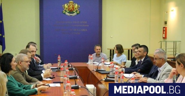 Украйна има интерес и да внася през България газ и към общи ВЕИ 2 https://netnews.bg/wp-content/uploads/2023/07/d183d0bad180d0b0d0b9d0bdd0b0-d0b8d0bcd0b0-d0b8d0bdd182d0b5d180d0b5d181-d0b8-d0b4d0b0-d0b2d0bdd0b0d181d18f-d0bfd180d0b5d0b7-d0b1d18ad0bb-2.jpg d183d0bad180d0b0d0b9d0bdd0b0 d0b8d0bcd0b0 d0b8d0bdd182d0b5d180d0b5d181 d0b8 d0b4d0b0 d0b2d0bdd0b0d181d18f d0bfd180d0b5d0b7 d0b1d18ad0bb https://netnews.bg/wp-content/uploads/2023/07/d183d0bad180d0b0d0b9d0bdd0b0-d0b8d0bcd0b0-d0b8d0bdd182d0b5d180d0b5d181-d0b8-d0b4d0b0-d0b2d0bdd0b0d181d18f-d0bfd180d0b5d0b7-d0b1d18ad0bb-2.jpg