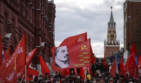 Мъж опита да подпали мавзолея на Ленин