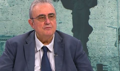 ognan minchev ne samo vazrajdane e proruska partia u nas ta prosto e nai arogantniat primer 1