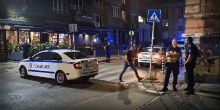 Пиян шофьор уби дете на пешеходна пътека в София, трагедия и до Божурище 8 https://netnews.bg/wp-content/uploads/2023/09/d0bfd0b8d18fd0bd-d188d0bed184d18cd0bed180-d183d0b1d0b8-d0b4d0b5d182d0b5-d0bdd0b0-d0bfd0b5d188d0b5d185d0bed0b4d0bdd0b0-d0bfd18ad182d0b5-2.jpg d0bfd0b8d18fd0bd d188d0bed184d18cd0bed180 d183d0b1d0b8 d0b4d0b5d182d0b5 d0bdd0b0 d0bfd0b5d188d0b5d185d0bed0b4d0bdd0b0 d0bfd18ad182d0b5 2 https://netnews.bg/wp-content/uploads/2023/09/d0bfd0b8d18fd0bd-d188d0bed184d18cd0bed180-d183d0b1d0b8-d0b4d0b5d182d0b5-d0bdd0b0-d0bfd0b5d188d0b5d185d0bed0b4d0bdd0b0-d0bfd18ad182d0b5-2.jpg