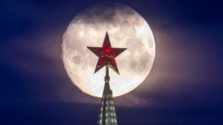 savetskiyat sayuz se zavrastha kremal podgotvya rusnaczite za pozhiznenoto upravlenie na putin 2 https://netnews.bg/wp-content/uploads/2024/03/savetskiyat-sayuz-se-zavrastha-kremal-podgotvya-rusnaczite-za-pozhiznenoto-upravlenie-na-putin-2.jpg