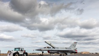 raznoboj vapreki rezervite na mo darzhavata naliva 13 mln leva v avionams zaradi f 16 2 https://netnews.bg/wp-content/uploads/2024/04/raznoboj-vapreki-rezervite-na-mo-darzhavata-naliva-13-mln-leva-v-avionams-zaradi-f-16-2.jpg
