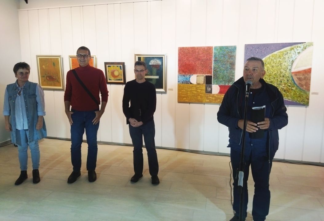 откриване изложба Коста Стоянов в галерията в Ямбол