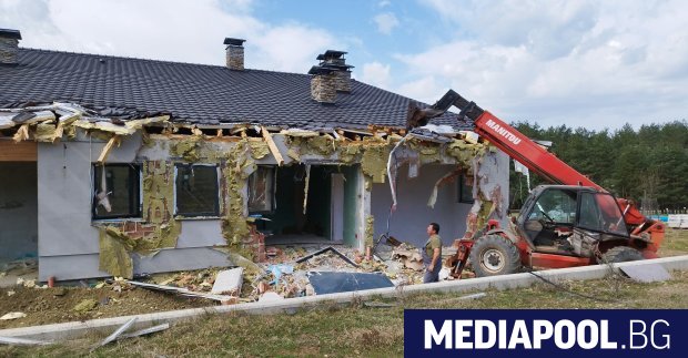 rumen gajtanski valka pozhelal da dosabori nezakonnata si hizha https://netnews.bg/wp-content/uploads/2024/04/rumen-gajtanski-valka-pozhelal-da-dosabori-nezakonnata-si-hizha-2.jpg