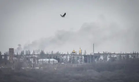 Руснаците извършват атаки върху Часов Яр с управляеми бомби