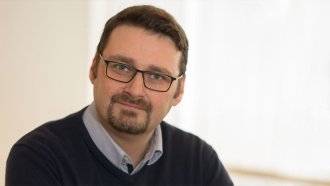 alfa risarch formaczii pod chertata mogat da napravyat kampaniya koyato da gi vkara v parlamenta https://netnews.bg/wp-content/uploads/2024/05/alfa-risarch-formaczii-pod-chertata-mogat-da-napravyat-kampaniya-koyato-da-gi-vkara-v-parlamenta.jpg