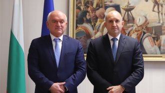 80 mln evro se okazaha v osnovata na dramata koj da hodi na sresthata na nato vav vashington 2 https://netnews.bg/wp-content/uploads/2024/07/80-mln-evro-se-okazaha-v-osnovata-na-dramata-koj-da-hodi-na-sresthata-na-nato-vav-vashington-2.jpg