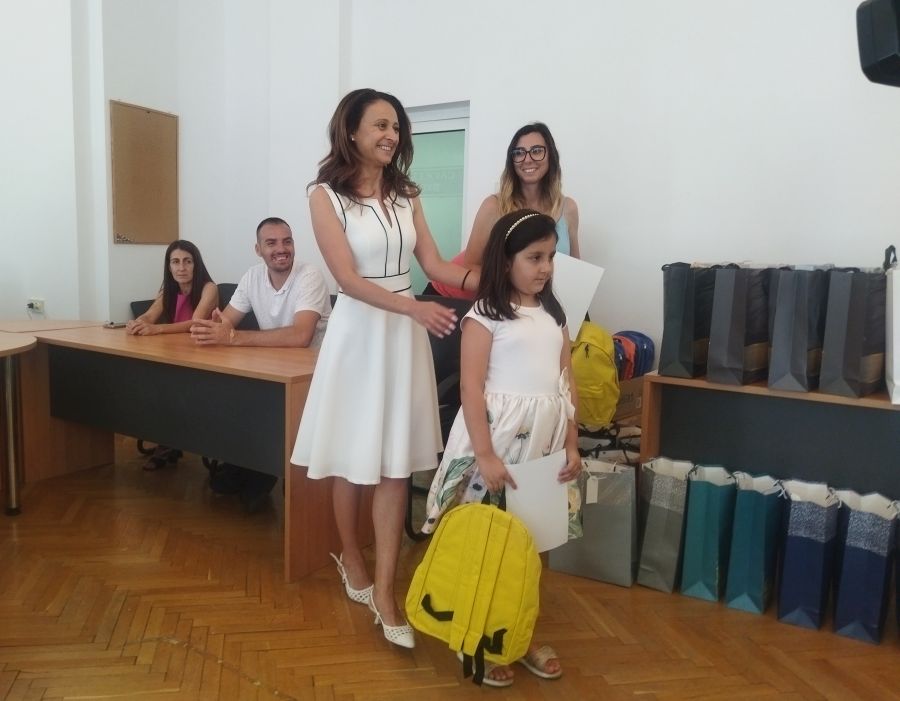 Наградиха победителите в конкурса „Жътва”, обявен от „Пеликан Агро” и община „Тунджа” 4 https://netnews.bg/wp-content/uploads/2024/07/konkurs-zhatva-nagrazhdavane-tundzha-yambol-13.jpg konkurs zhatva nagrazhdavane tundzha yambol 3 https://netnews.bg/wp-content/uploads/2024/07/konkurs-zhatva-nagrazhdavane-tundzha-yambol-13.jpg