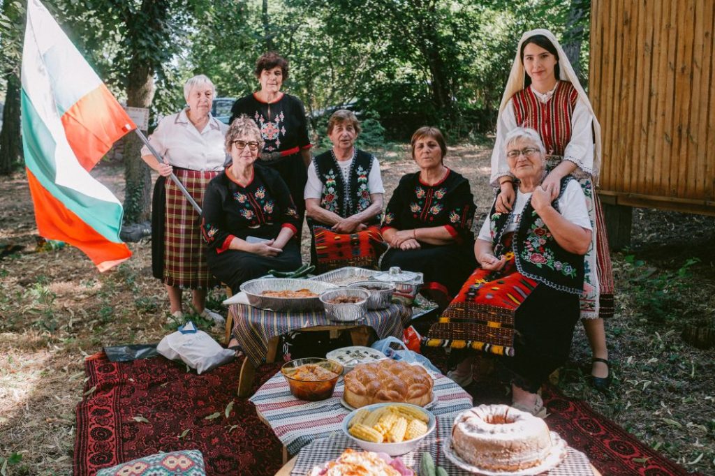 praznik nosiya i tradiczii obsthina tundzha oblast yambol 8 https://netnews.bg/wp-content/uploads/2024/07/praznik-nosiya-i-tradiczii-obsthina-tundzha-oblast-yambol-2.jpg