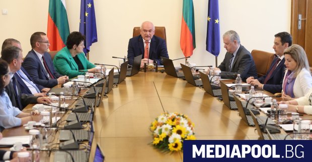 sluzhebnoto pravitelstvo otchete uspeshno provezhdane na izborite https://netnews.bg/wp-content/uploads/2024/07/sluzhebnoto-pravitelstvo-otchete-uspeshno-provezhdane-na-izborite-2.jpg