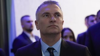 ibryamov razporedeno e kmetove na gerb da pritiskat chlenove na dps da ne podkrepyat dogan 2 https://netnews.bg/wp-content/uploads/2024/08/ibryamov-razporedeno-e-kmetove-na-gerb-da-pritiskat-chlenove-na-dps-da-ne-podkrepyat-dogan-2.jpg
