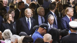 bajdan tramp i haris byaha zaedno na czeremoniyata za godishninata ot 11 09 2001 v nyu jork 2 https://netnews.bg/wp-content/uploads/2024/09/bajdan-tramp-i-haris-byaha-zaedno-na-czeremoniyata-za-godishninata-ot-11-09-2001-v-nyu-jork-2.jpg