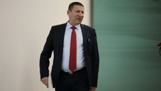 tarseneto na glaven prokuror zapochna no po raba na zakona 2 https://netnews.bg/wp-content/uploads/2024/09/tarseneto-na-glaven-prokuror-zapochna-no-po-raba-na-zakona-2.jpg