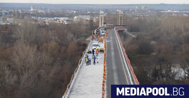 ot ponedelnik remont i na rumanskata chast ot dunav most i https://netnews.bg/wp-content/uploads/2024/10/ot-ponedelnik-remont-i-na-rumanskata-chast-ot-dunav-most-i-2.jpg