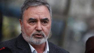 angel kunchev koktejlat ot virusi si ostava dozata e malko po niska 2 https://netnews.bg/wp-content/uploads/2024/12/angel-kunchev-koktejlat-ot-virusi-si-ostava-dozata-e-malko-po-niska-2.jpg