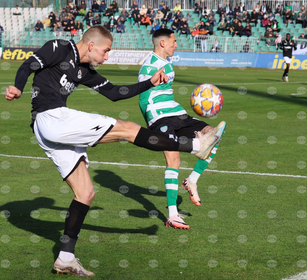 cherno more se klasira za chetvartfinalite na turnira za kupata na balgariya sled minimalna pobeda sresthu slaviya vav varna https://netnews.bg/wp-content/uploads/2024/12/cherno-more-se-klasira-za-chetvartfinalite-na-turnira-za-kupata-na-balgariya-sled-minimalna-pobeda-sresthu-slaviya-vav-varna-scaled.jpg