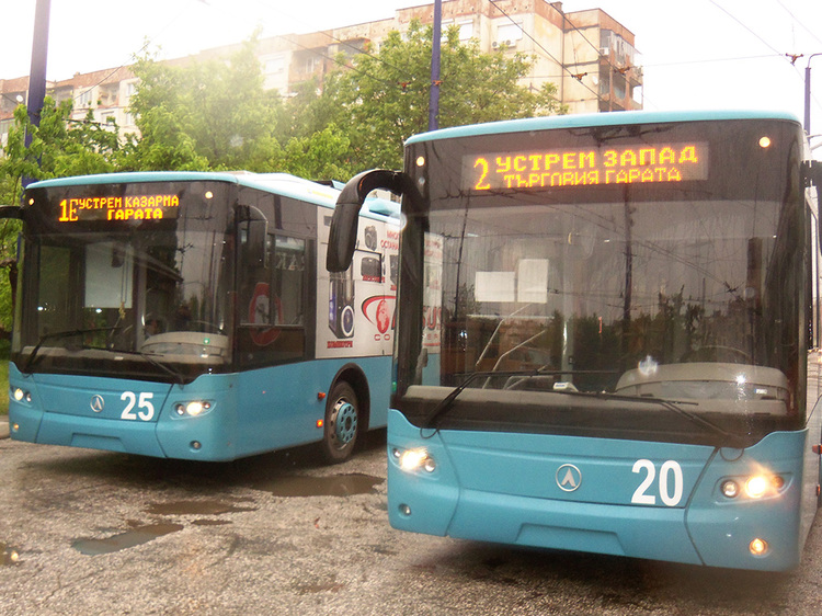 gradskiyat i mezhdugradskiyat transport v pazardzhik sthe se dvizhi s praznichno razpisanie 1 https://netnews.bg/wp-content/uploads/2024/12/gradskiyat-i-mezhdugradskiyat-transport-v-pazardzhik-sthe-se-dvizhi-s-praznichno-razpisanie.jpg