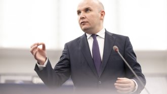 Илхан Кючюк: "Властовият паразит Пеевски" "отвлича партийни структури" 1 https://netnews.bg/wp-content/uploads/2024/12/ilhan-kyuchyuk-vlastoviyat-parazit-peevski-otvlicha-partijni-strukturi-2.jpg ilhan kyuchyuk vlastoviyat parazit peevski otvlicha partijni strukturi 2 https://netnews.bg/wp-content/uploads/2024/12/ilhan-kyuchyuk-vlastoviyat-parazit-peevski-otvlicha-partijni-strukturi-2.jpg