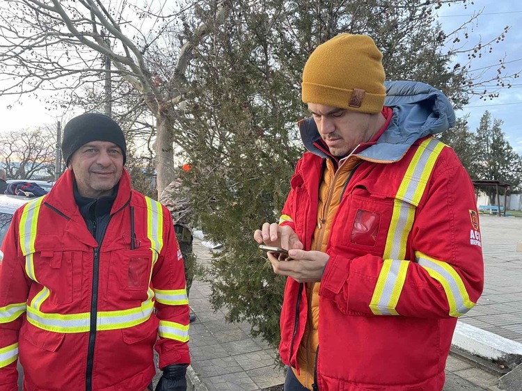 treti den prodalzhava izdirvaneto na 13 godishniya nikolaj ot gurkovskoto selo konare 1 https://netnews.bg/wp-content/uploads/2024/12/treti-den-prodalzhava-izdirvaneto-na-13-godishniya-nikolaj-ot-gurkovskoto-selo-konare.jpg